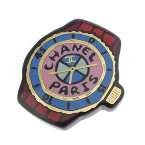 CHANEL Pink Brooch
